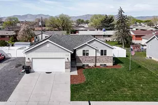 310 S 500 W, Tremonton, UT 84337 - Photo 2
