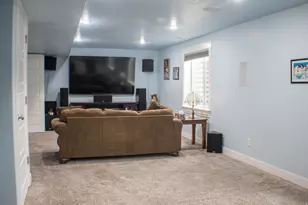 310 S 500 W, Tremonton, UT 84337 - Photo 18