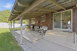 798 E 2800 N, North Ogden, UT 84414 - Photo 34