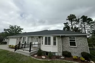 1901 E Frontier Rd, Holladay, UT 84121 - Photo 2
