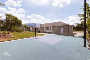 1901 E Frontier Rd, Holladay, UT 84121 - Photo 48