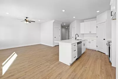 1229 N 680 W #111, Tooele, UT 84074 - Photo 8