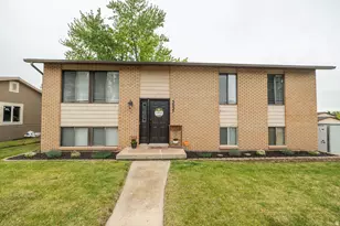 5037 S 2875 W, Roy, UT 84067 - Photo 2