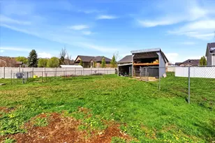 670 W Young St, Morgan, UT 84050 - Photo 34