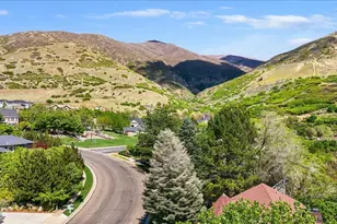 905 Oakridge Dr, Farmington, UT 84025 - Photo 58