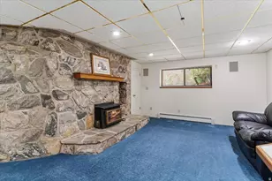 905 Oakridge Dr, Farmington, UT 84025 - Photo 40