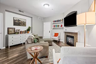 180 W Albion Village Way, Sandy, UT 84070 - Photo 4