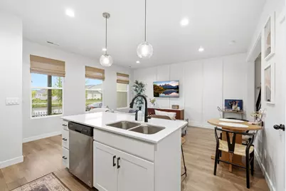 6429 W South Jordan Pkwy, South Jordan, UT 84009 - Photo 10