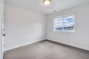 4412 W Juniper Shade Dr S, Herriman, UT 84096 - Photo 10