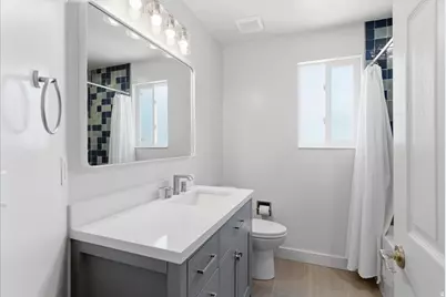 2204 E 3225 N, Layton, UT 84040 - Photo 16