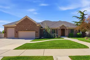 2847 W Amini Way, South Jordan, UT 84095 - Photo 2