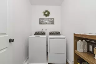 2079 N 2100 E, Layton, UT 84040 - Photo 10