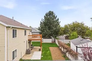 2079 N 2100 E, Layton, UT 84040 - Photo 28