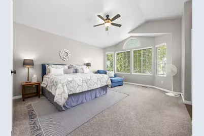 2079 N 2100 E, Layton, UT 84040 - Photo 14