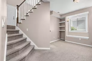 2079 N 2100 E, Layton, UT 84040 - Photo 20