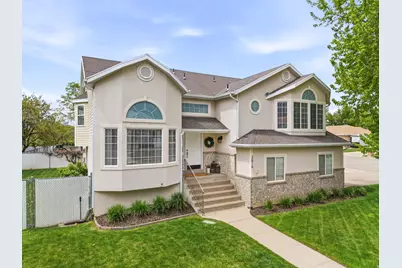 2079 N 2100 E, Layton, UT 84040 - Photo 2