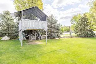 2162 S 2850 W, West Haven, UT 84401 - Photo 38