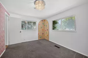 125 S 200 W, Farmington, UT 84025 - Photo 10