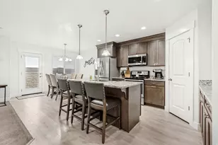 13061 S Cannon View Dr, Riverton, UT 84096 - Photo 8