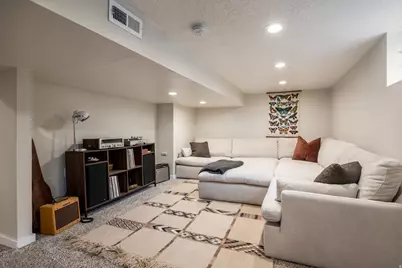 2571 S Polk Ave, Ogden, UT 84401 - Photo 22