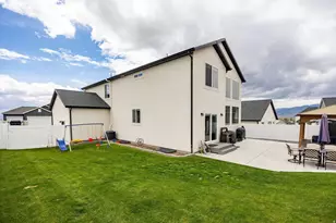 2857 E Carriage Hill Dr, Eagle Mountain, UT 84005 - Photo 36