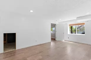 4921 W Woodridge Dr, South Jordan, UT 84009 - Photo 28