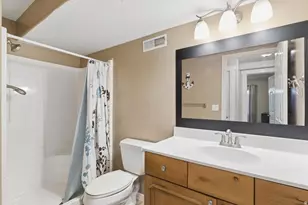 4921 W Woodridge Dr, South Jordan, UT 84009 - Photo 32