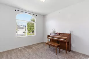 4921 W Woodridge Dr, South Jordan, UT 84009 - Photo 20