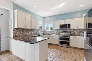 4921 W Woodridge Dr, South Jordan, UT 84009 - Photo 10