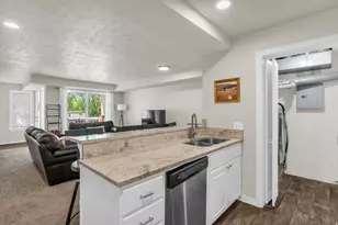 4072 S 300 E, Salt Lake City, UT 84107 - Photo 18