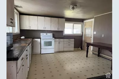 4105 N 3000 W, Sutherland, UT 84624 - Photo 18