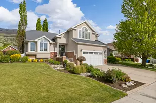 1215 S Cave Hollow Ln E, Farmington, UT 84025 - Photo 50
