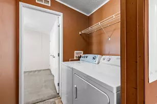 8506 Sunset Hills Dr, Magna, UT 84044 - Photo 14