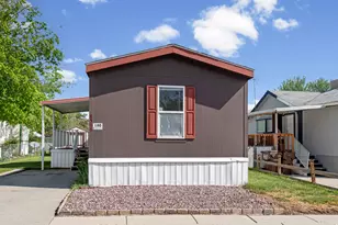 8506 Sunset Hills Dr, Magna, UT 84044 - Photo 2