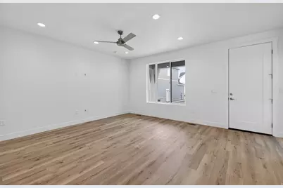 2705 N 2740 W #170, Plain City, UT 84404 - Photo 6