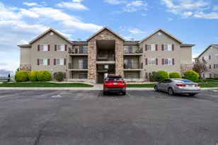 37 W Ridge Rd, Saratoga Springs, UT 84045 - Photo 2