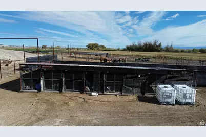 790 W 1000 S, Huntington, UT 84528 - Photo 38