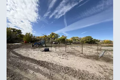 790 W 1000 S, Huntington, UT 84528 - Photo 38