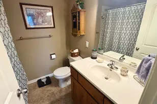 1150 E Sego Lily Dr S, Sandy, UT 84094 - Photo 14