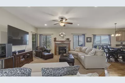 3926 E Barton Creek Dr, Eagle Mountain, UT 84005 - Photo 8