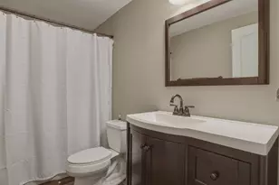 3926 E Barton Creek Dr, Eagle Mountain, UT 84005 - Photo 40