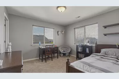 3926 E Barton Creek Dr, Eagle Mountain, UT 84005 - Photo 30