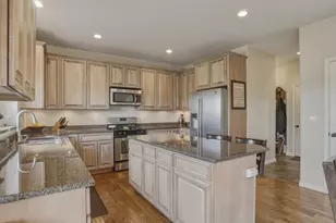 3926 E Barton Creek Dr, Eagle Mountain, UT 84005 - Photo 12