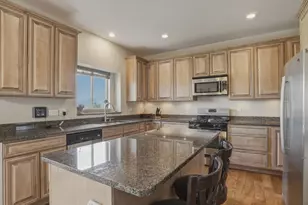 3926 E Barton Creek Dr, Eagle Mountain, UT 84005 - Photo 12