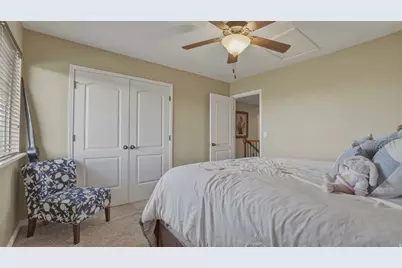 3926 E Barton Creek Dr, Eagle Mountain, UT 84005 - Photo 28