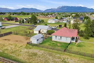 5264 W 5500 S, Hooper, UT 84315 - Photo 32
