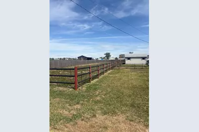 5264 W 5500 S, Hooper, UT 84315 - Photo 4