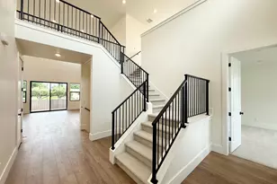 577 E 1225 N, Orem, UT 84097 - Photo 2