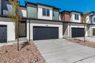 663 E Ryegrass Dr, Eagle Mountain, UT 84005 - Photo 2