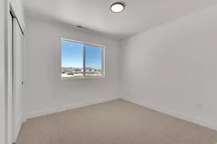 663 E Ryegrass Dr, Eagle Mountain, UT 84005 - Photo 16